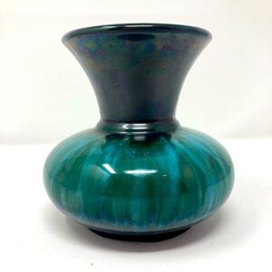 Vintage Blue Mountain Pottery vase.